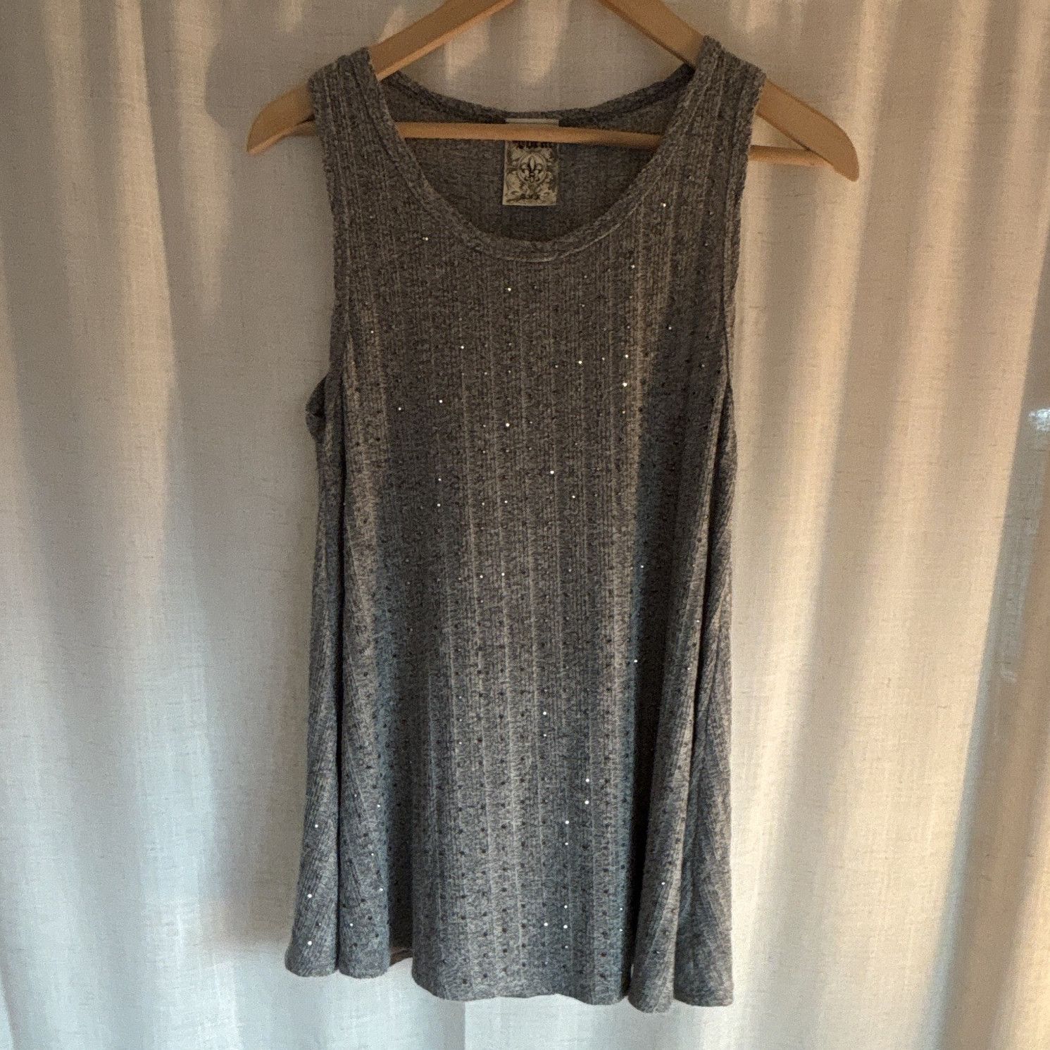 Vocal Gray Knit Rhinestone Scoop Neck Sleeveless Tank Top Women’s Size S